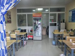 （成功案例）擀面皮店转让 昌吉市南公园西路大上海门面急转