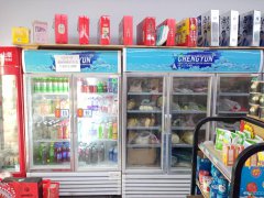 C5020店铺转让 昌吉市绿洲华庭大门口有超市转让