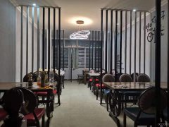 C5040店面转让 位于昌吉市中山路金城维也纳小区