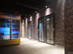 C5052店面转让 位于昌吉市中山路枫叶广场