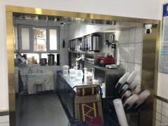 C5157店铺转让  昌吉市延安北路供电巷有加盟品牌奶茶店