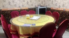 C5201喀什路砖厂公交站附近餐厅转让