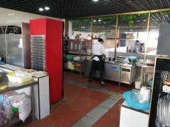 C5236新市区丝路环球港二期临街二楼全新装修和福顺焖锅急转