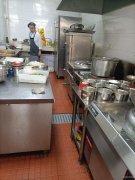 C5243石油新村出口餐厅出租