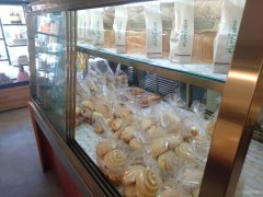 C5274店面转让 位于昌吉市南公园西路八小对面临街