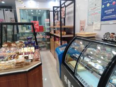 C5293店面转让 位于昌吉市长宁南路江南小镇西苑