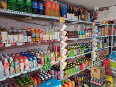 C5294店铺转让 昌吉市青年路隆源超市旁边有商店转让