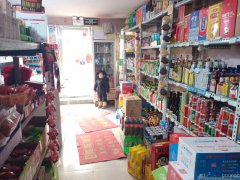 C5294店铺转让 昌吉市青年路隆源超市旁边有商店转让