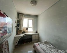 C5318房屋出售 位于昌吉市南五工路金果庄园小区