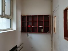 C5360店面出租 位于昌吉市长宁南路