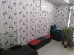 C5428店面转让 位于昌吉市延安南路天润小区