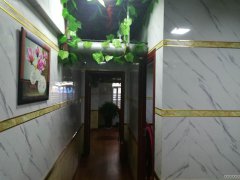 C5430餐厅转让 乌鲁木齐新市区中亚北路天工汽配城