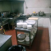 C5448旺铺转让 米东区卡子湾德源农贸市场