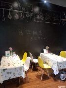 C5541新市区长春路蓝调一品B-1栋营业中拾甜社面包蛋糕店