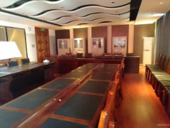 C5579写字楼出租 位于昌吉市北京南路华东大厦