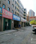 C5580门面出租 位于昌吉市长宁南路