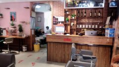 C5599伊宁路泰祺小区门口第一家旺铺转让