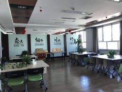 C5662门面出租 昌吉市五彩新城对面福满楼