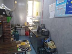 C5685店面转让 位于昌吉市南五工路水木融城小区