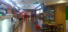 C5703商场品牌小吃店转让