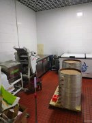 C5717昌吉市滨河北路和谐牡丹园大型小区临街公交车站旁加盟