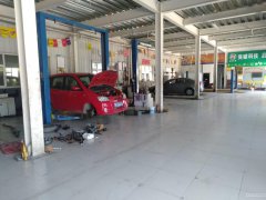 C5736店面转让 位于昌吉市健康西路中亚建材市场