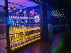 C5740阿勒泰路与南昌路交叉口餐厅转让