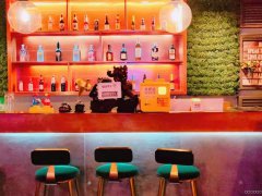 C5740阿勒泰路与南昌路交叉口餐厅转让