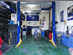 C5743昌吉市森林大地西区营业中威獅轮胎店转让