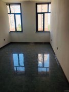 C5745写字间招租