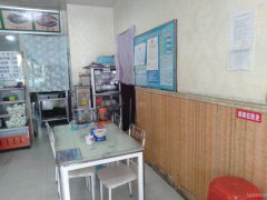 C5775店面转让 位于昌吉健康西路钢材市场斜对面