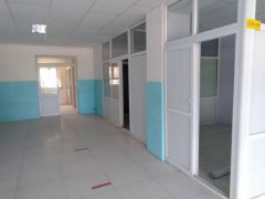 C5786门面出租 位于昌吉市解放路与红旗路交汇处