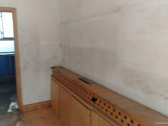 C5797门面出租 位于昌吉市延安南路石油小区附近