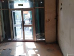 C5797门面出租 位于昌吉市延安南路石油小区附近