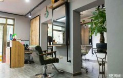 C5798店面转让 位于昌吉市文化西路临街