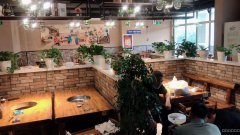 C5823米东区龙河南路紫顶苑火锅店转让