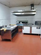 C5865餐厅转让 位于昌吉市华洋广场