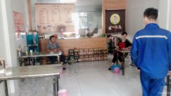 C5884新市区中天美食街餐厅转让