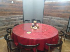 C5895店面转让 位于五家渠人民北路君豪绿园西门