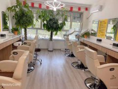 C5920店面转让 位于昌吉市长宁南路江南小镇附近