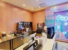 C5928店面转让 位于昌吉市中山路新汇嘉负一层美食广场