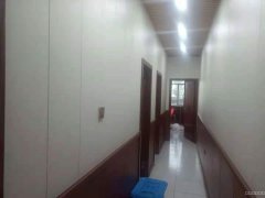 C5962店面转让 位于昌吉市玛纳斯县团结北路团凤楼附近