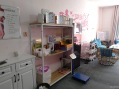 C5964店面转让 位于昌吉市乌伊西路亚中服装街附近