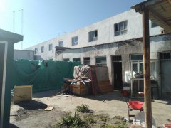 C6048厂房出租 位于昌吉市中山南路科三考场附近厂房