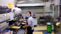 C6072阿勒泰路919号餐厅出租