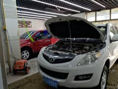 C6082米东区永丰南路特变阳光绿景东门临街吾爱吾车汽车美容