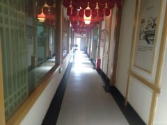 C6149店面转让 位于昌吉市南公园西路繁华地段