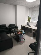 C6154出租绿地中心-智海1909室147平米写字间