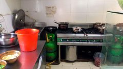 C6171喀什东路生药厂餐厅转让