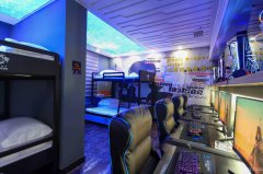 C6218店面转让 位于昌吉市长宁南路繁华地段